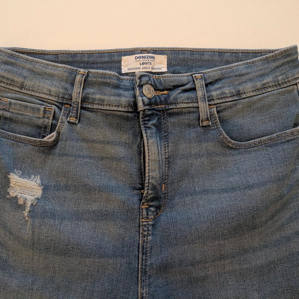 Levi's Denizen jeans size 4